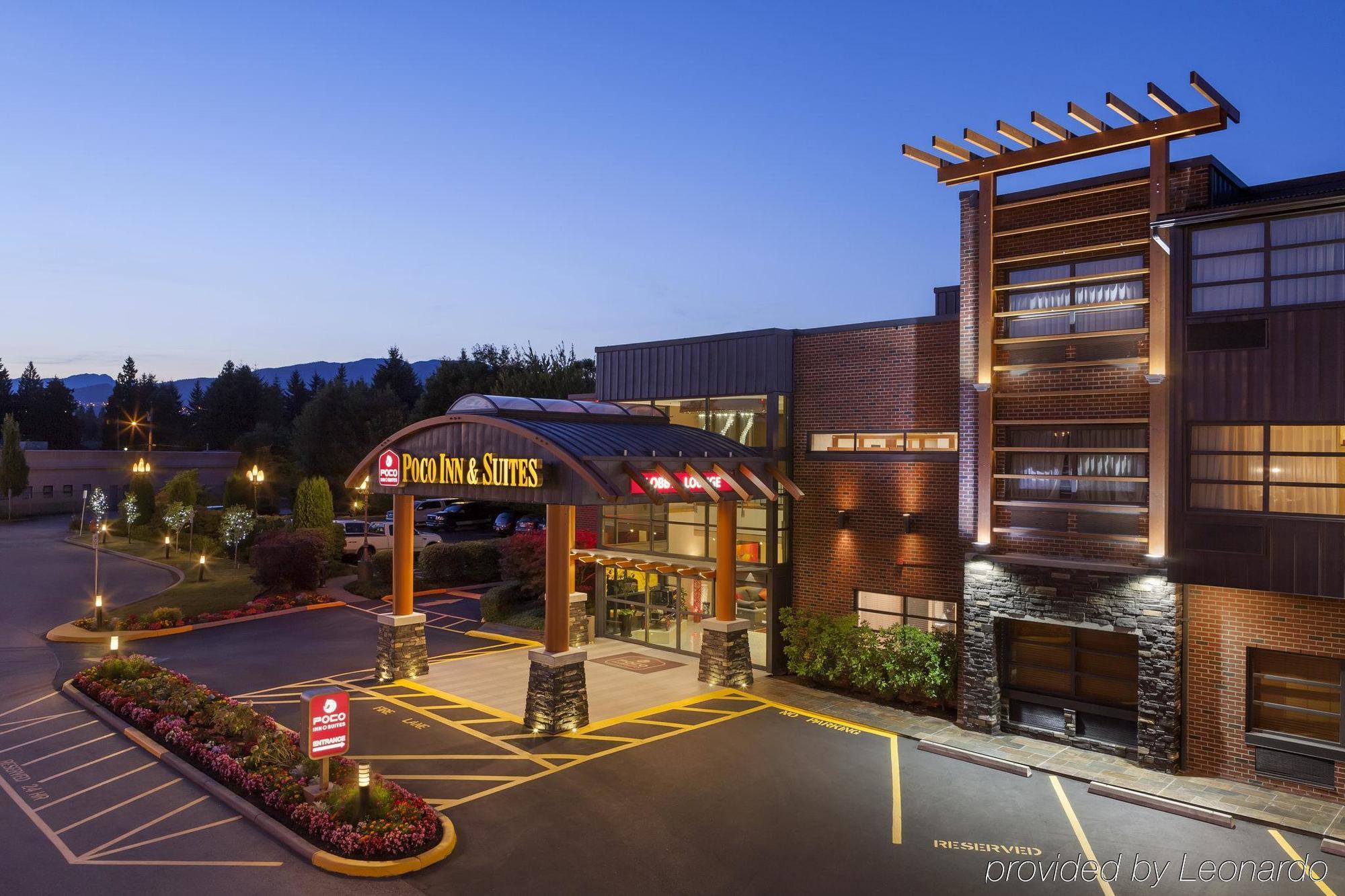 Poco Inn And Suites Hotel And Conference Center Port Coquitlam Exterior foto